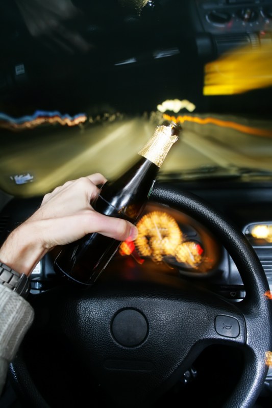 Słowo alkohol pochodzi z języka arabskiego od słów al-ghul, które oznaczają tyle, co „zły duch”. Fot. Fotolia