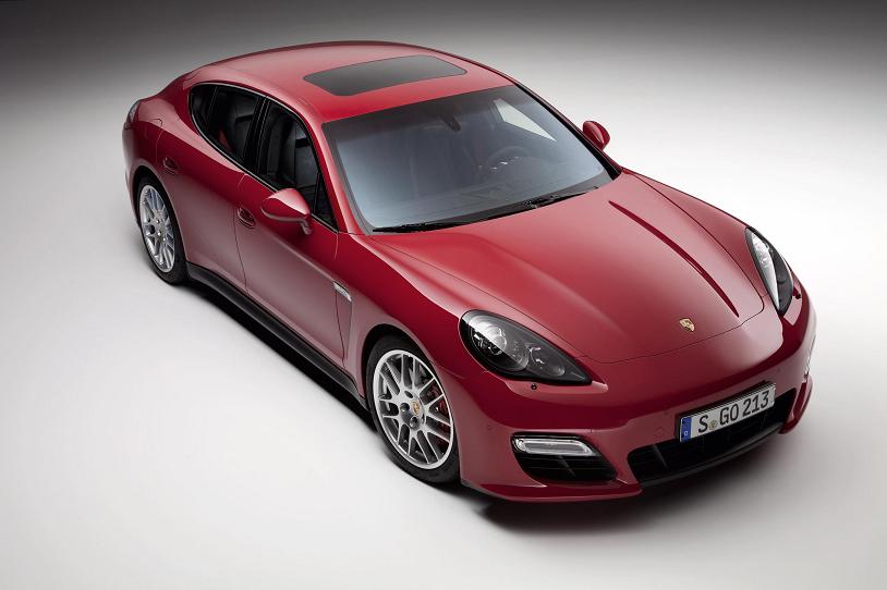 Porsche Panamera GTS ma wypełnić lukę pomiędzy Panamerą S i Panamerą Turbo.