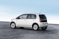 Auto zyskało uznanie za naszą zachodnią granicą dzięki dość przestronnemu jak na te gabaryty auta wnętrzu. Auto zyskało uznanie za naszą zachodnią granicą dzięki dość przestronnemu jak na te gabaryty auta wnętrzu.