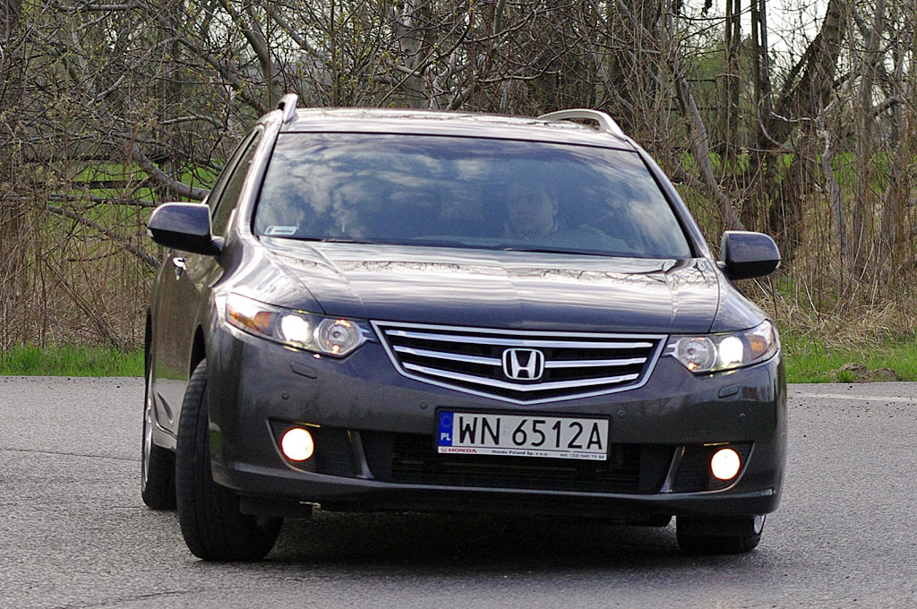 Honda Accord Type S - przód