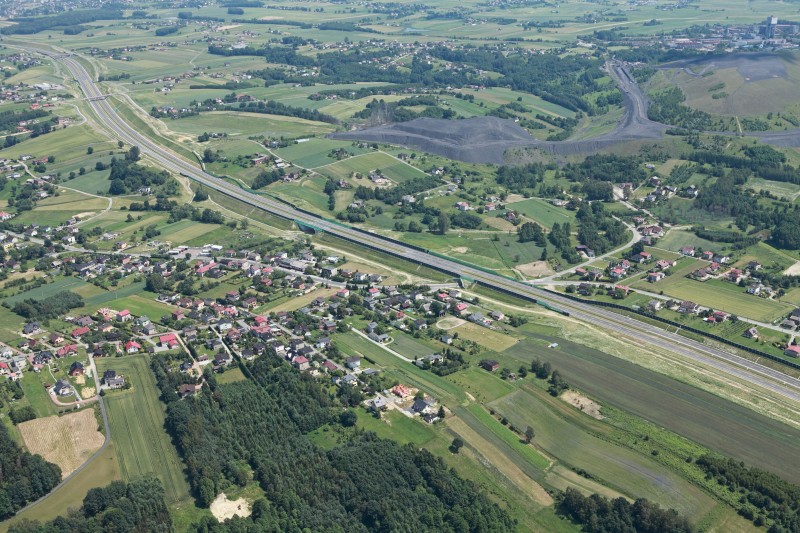 16 czerwca na odcinku autostrady A1 w okolicach Świerklan zostanie wyłączony lewy pas ruchu w kierunku Pyrzowic. Prace drogowców potrwają do 11 lipca 2016 r.