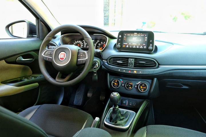 Zdjęcie Nr 3 Test Fiat Tipo 1 4 T Jet 120 Km Galeria